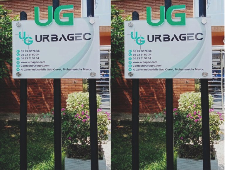 Plaques en Plexiglas sur mesure